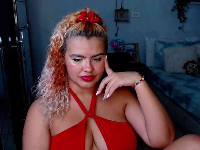 ElizaBonnie webcam