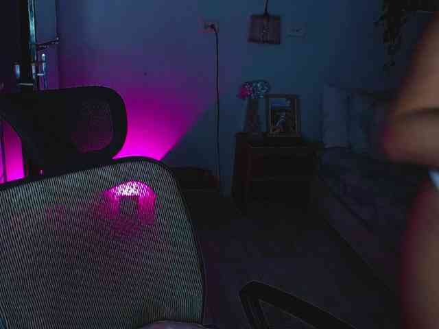ElizaBonnie webcam