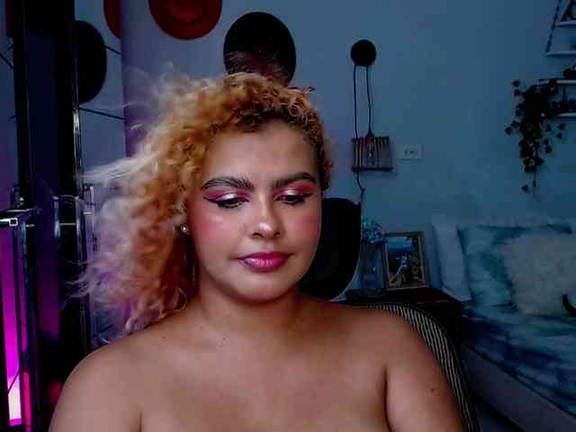 ElizaBonnie webcam