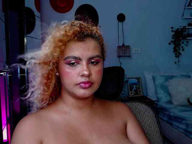 ElizaBonnie webcam