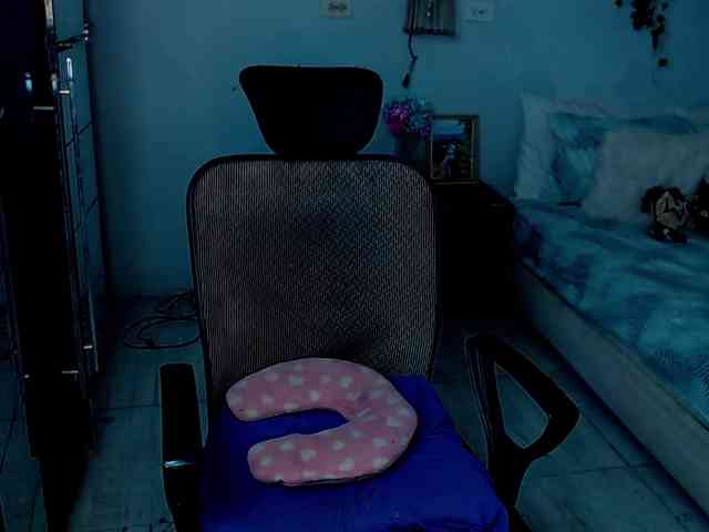 ElizaBonnie webcam