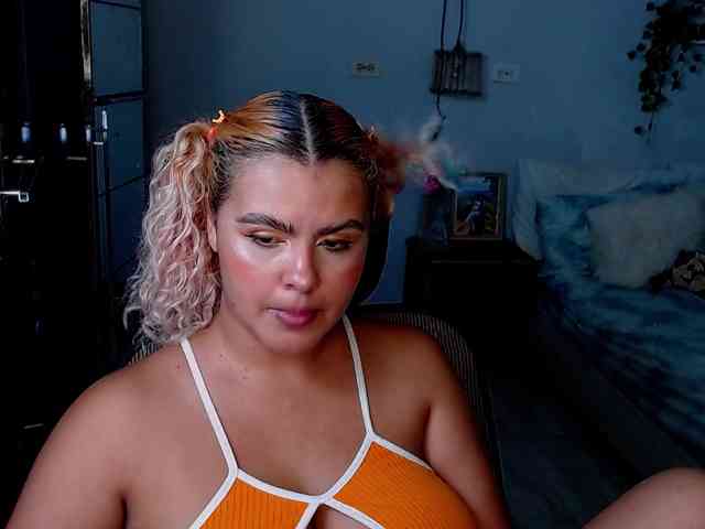 ElizaBonnie webcam