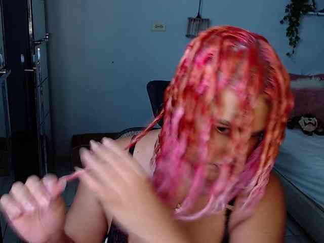 ElizaBonnie webcam