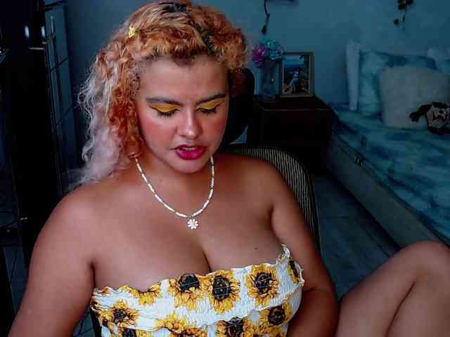 ElizaBonnie webcam
