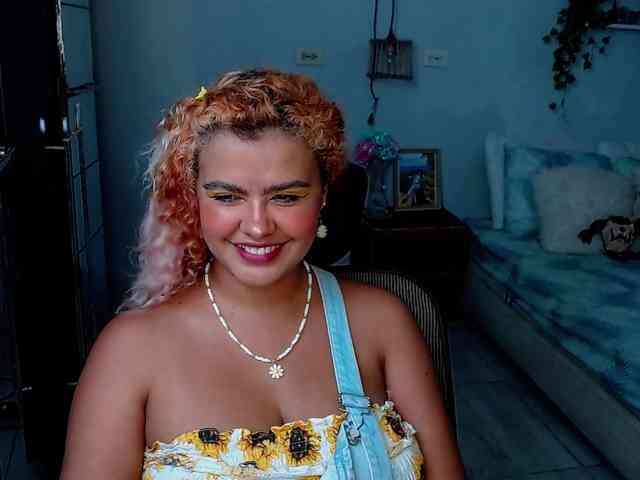 ElizaBonnie webcam