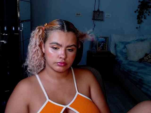 ElizaBonnie webcam