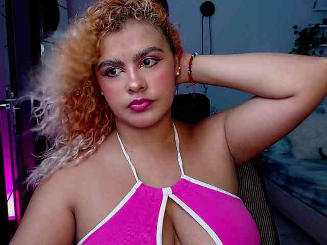ElizaBonnie webcam