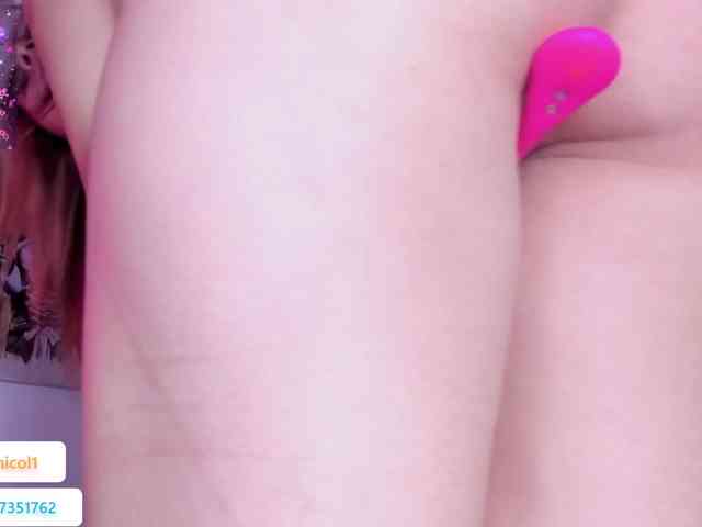 Nicole-blake webcam