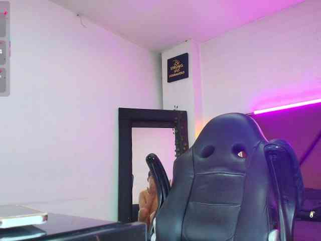 Lucaslovee Lucaslovee