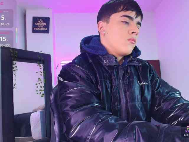 Lucaslovee