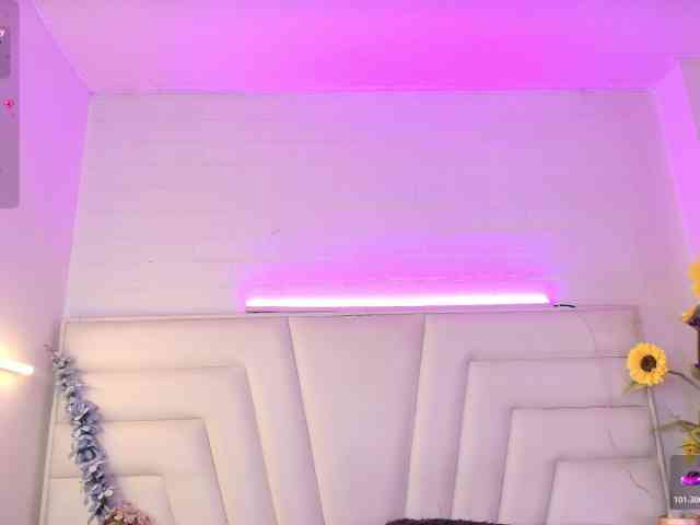 Lucaslovee Lucaslovee