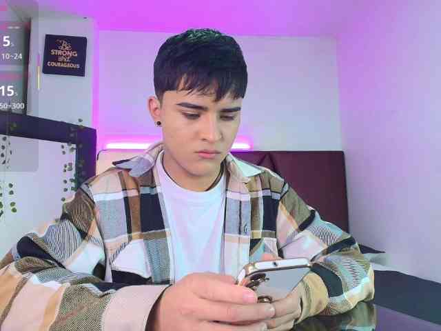 Lucaslovee