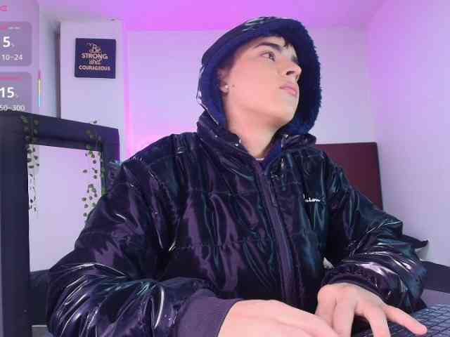 Lucaslovee