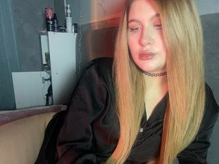 HumbleBlossom Porn Show