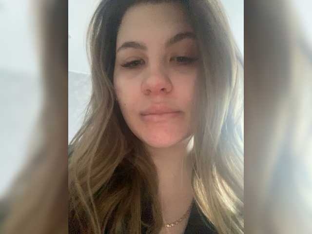 Silviyaa's BongaCams show and profile