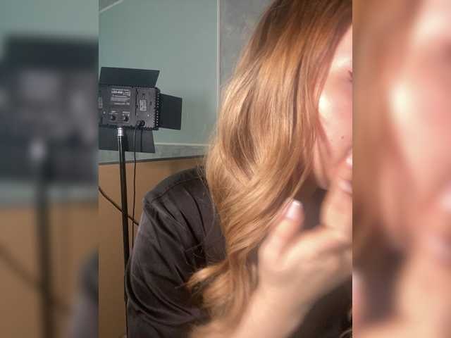 Silviyaa's BongaCams show and profile