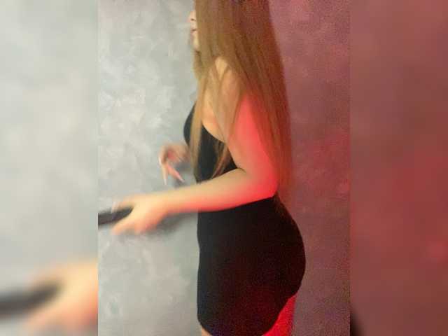 Silviyaa's BongaCams show and profile