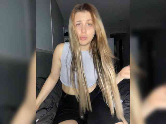 Silviyaa Live Webcam on BongaCams