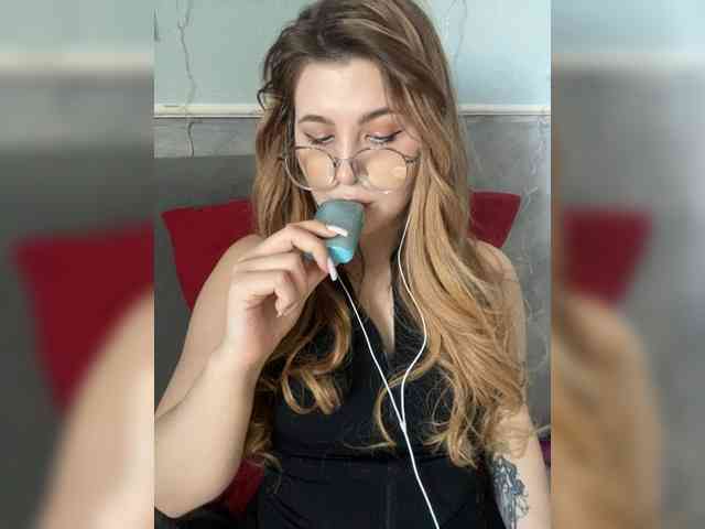 HumbleBlossom webcam