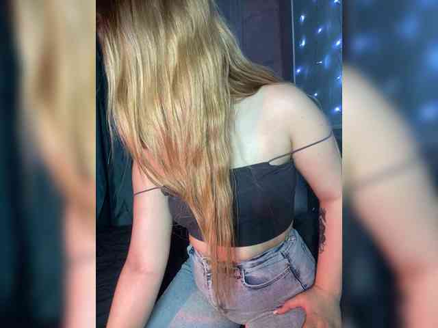 HumbleBlossom webcam