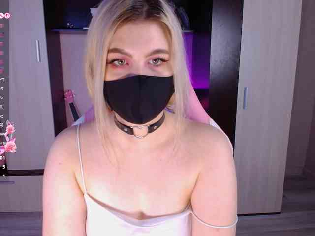 Silviyaa Live Webcam on BongaCams