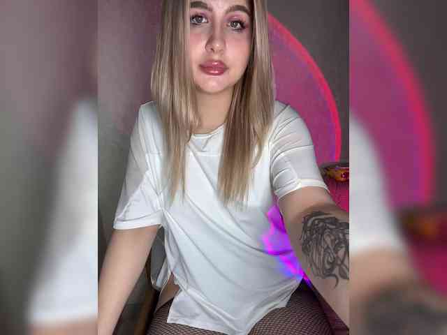 HumbleBlossom webcam