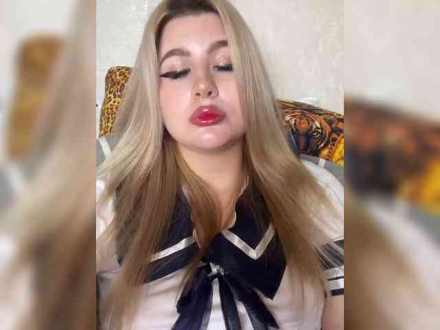 HumbleBlossom webcam