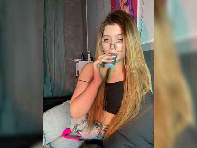 HumbleBlossom webcam