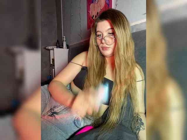 HumbleBlossom webcam