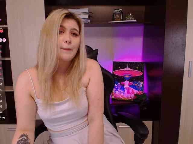HumbleBlossom webcam