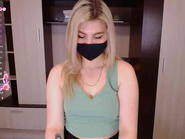 HumbleBlossom webcam
