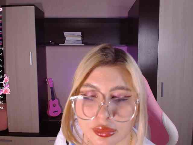 live amateur porn Silviyaa