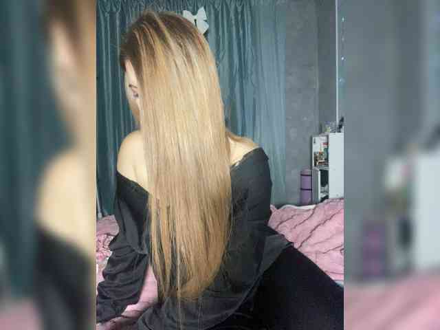 HumbleBlossom webcam