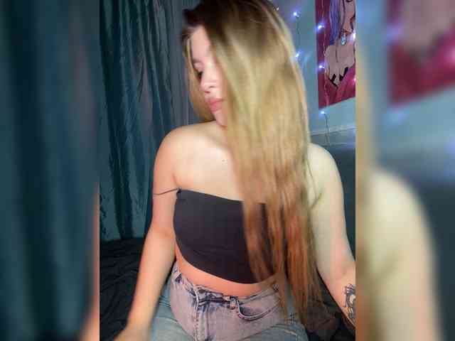 HumbleBlossom webcam