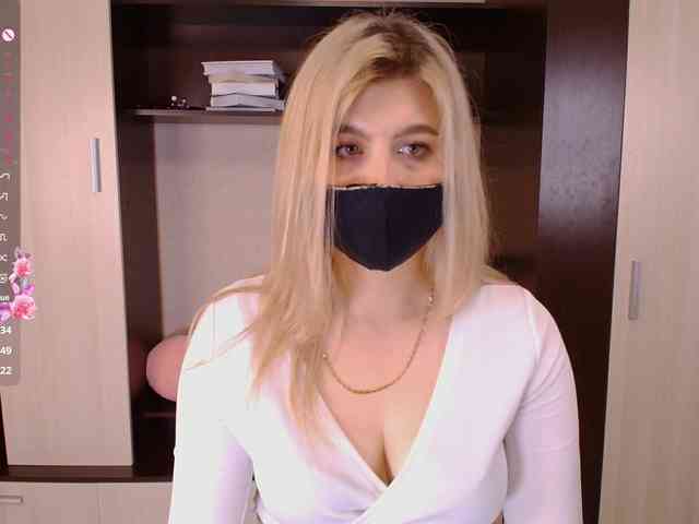 HumbleBlossom webcam