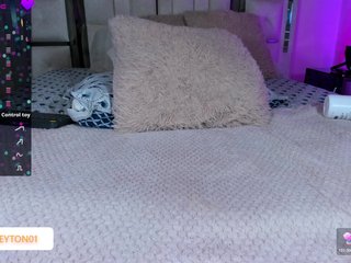 mia-peyton Porn Show