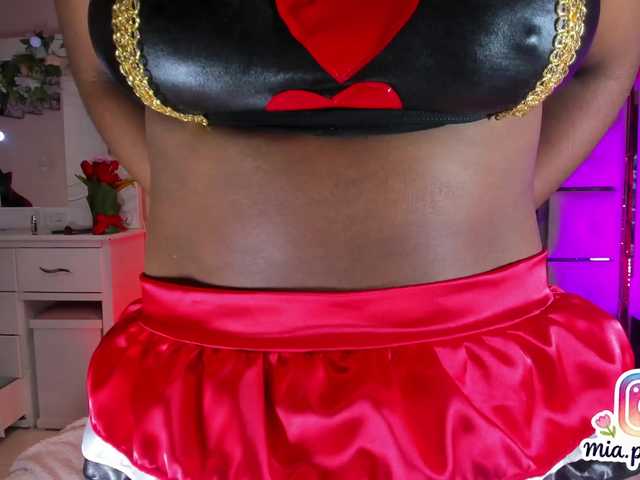 mia-peyton's BongaCams show and profile