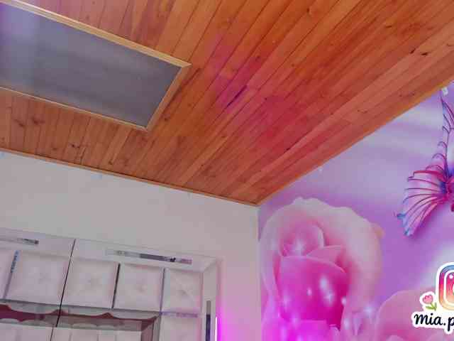 mia-peyton Live Webcam on BongaCams