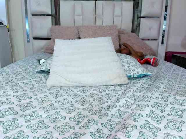 mia-peyton mia-peyton