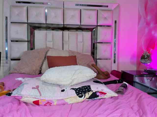 mia-peyton mia-peyton