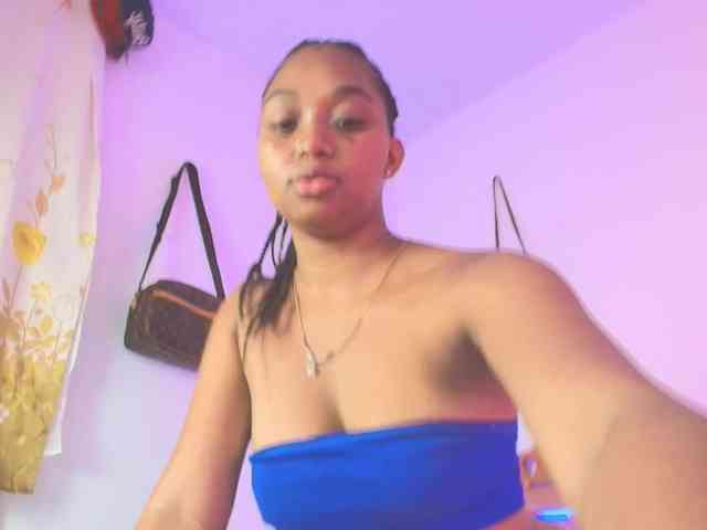 Sophiajonne Live Webcam on BongaCams