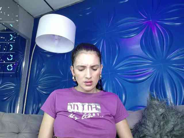SarahBunny webcam