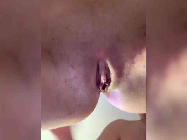 Lovabylova webcam