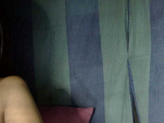 HOTTIEMEE's BongaCams show and profile