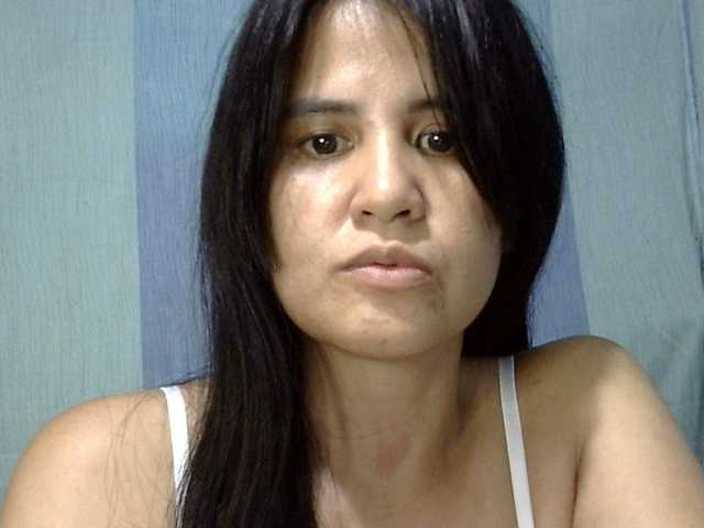 HOTTIEMEE's BongaCams show and profile