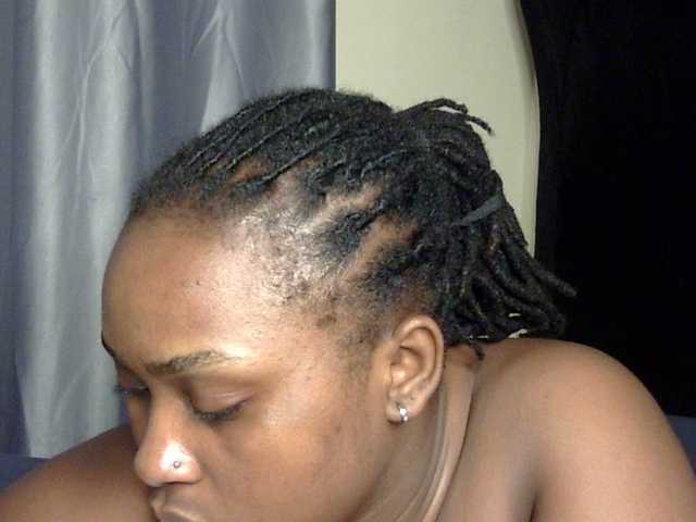 Mayer-'s BongaCams show and profile