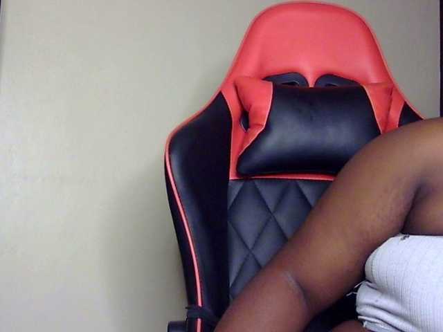 Mayer-'s BongaCams show and profile