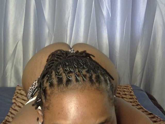 Mayer-'s BongaCams show and profile