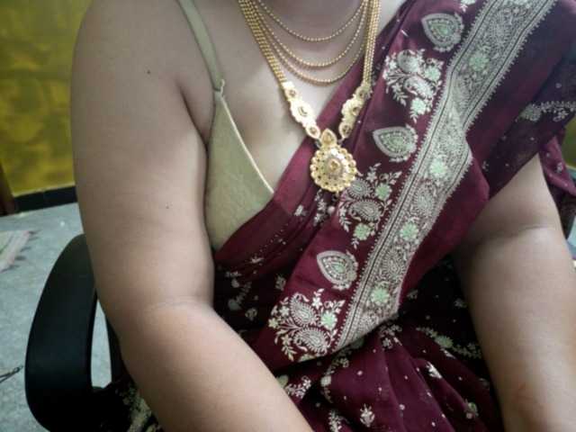 Tamilbabby2025 webcam bongacams model stream image