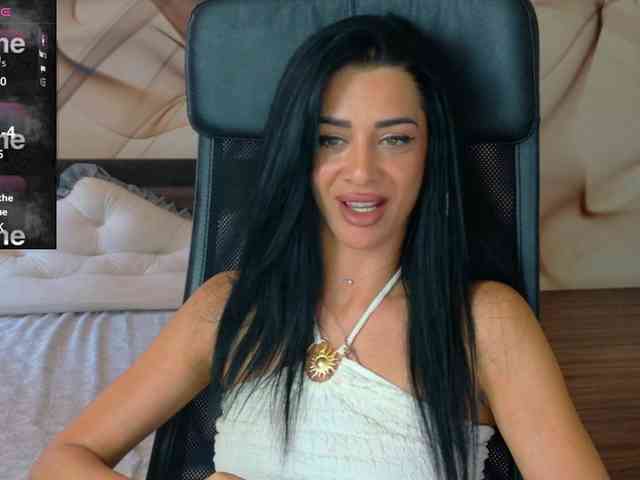 NaomiScarlett webcam